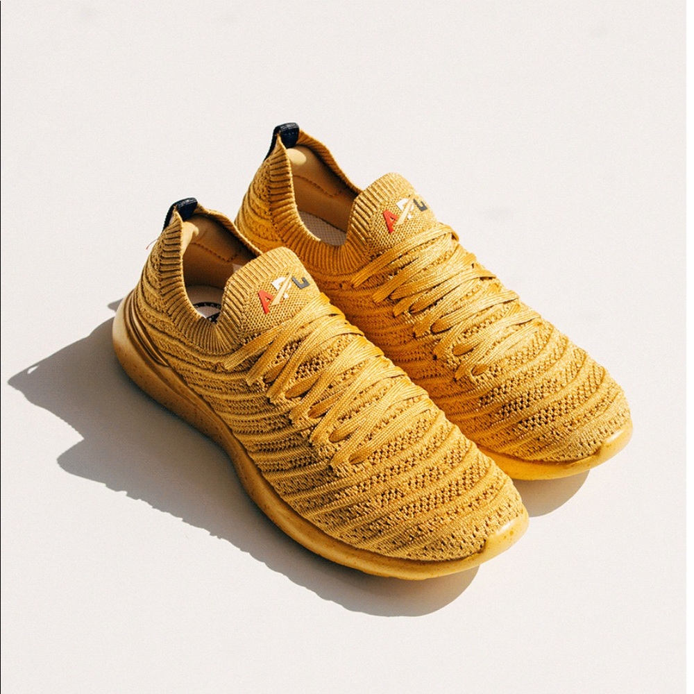 NWOB APL x Nastia Liukin TechLoom Wave Gold Medal SOLD OUT Capsule Colle…